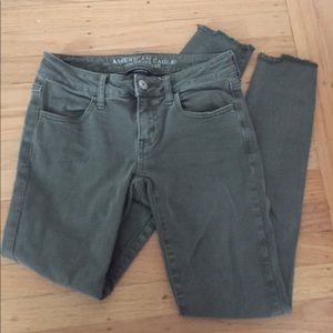 American Eagle Low Rise Super Stretch Jeans